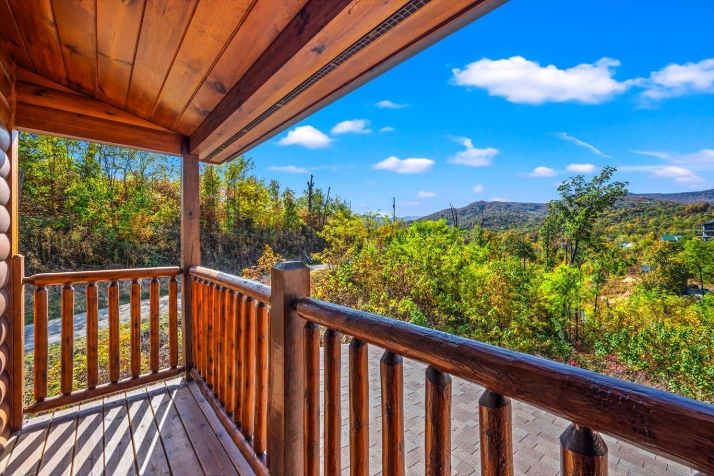 גטלינבורג Indoor Pool, Volleyball Beach, Mountain View, Luxury מראה חיצוני תמונה